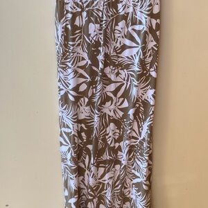 Tommy Bahama Beige and White Maxi Dress